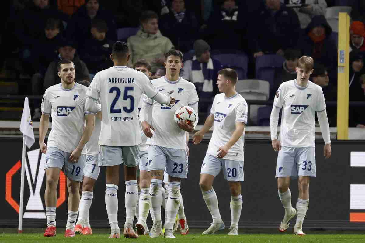 L'Hoffenheim esulta dopo un gol